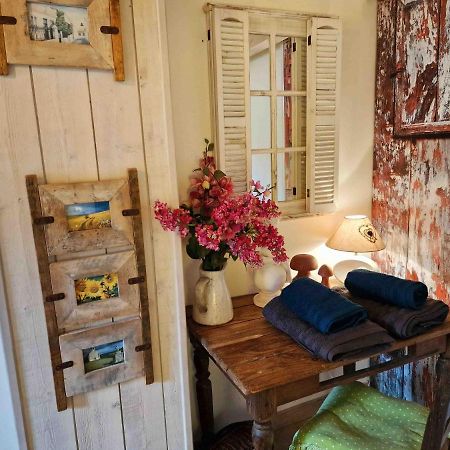 Les Pieds Dans L'Eau :Ker Anne Villa Port-Joinville Exteriör bild