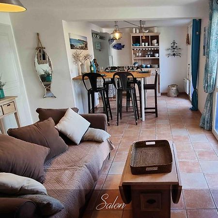 Les Pieds Dans L'Eau :Ker Anne Villa Port-Joinville Exteriör bild